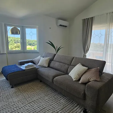 Viktoria Apartamento