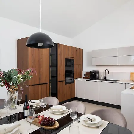 Viktoria Apartment